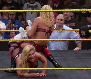 97 Charlotte vs Natalya NXT Takeover